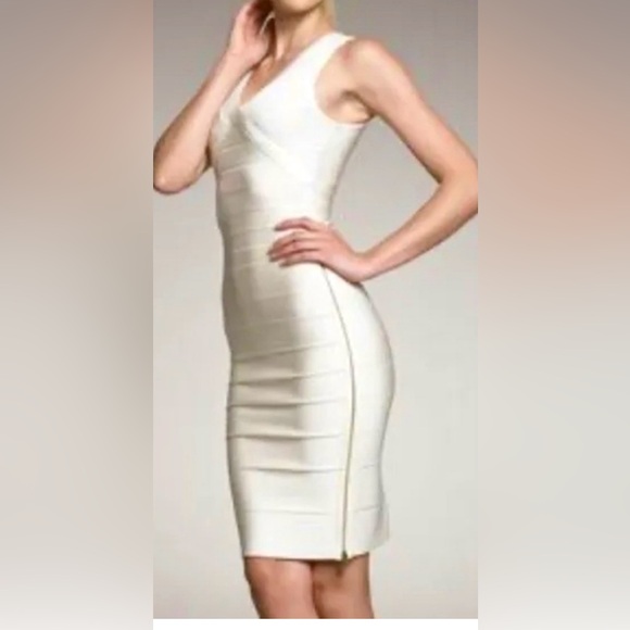 Herve Leger Lorelei Vanilla Body Con Bandage Dress w Gold Hardware - Picture 3 of 10